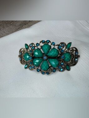 Vintage-Inspired Green Stone Crystal Look Floral Hair Barrette